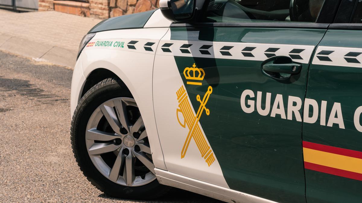 Un hombre apuñala en Granada a una mujer y su hijo, ambos fuera de peligro, en un caso investigado como violencia de género