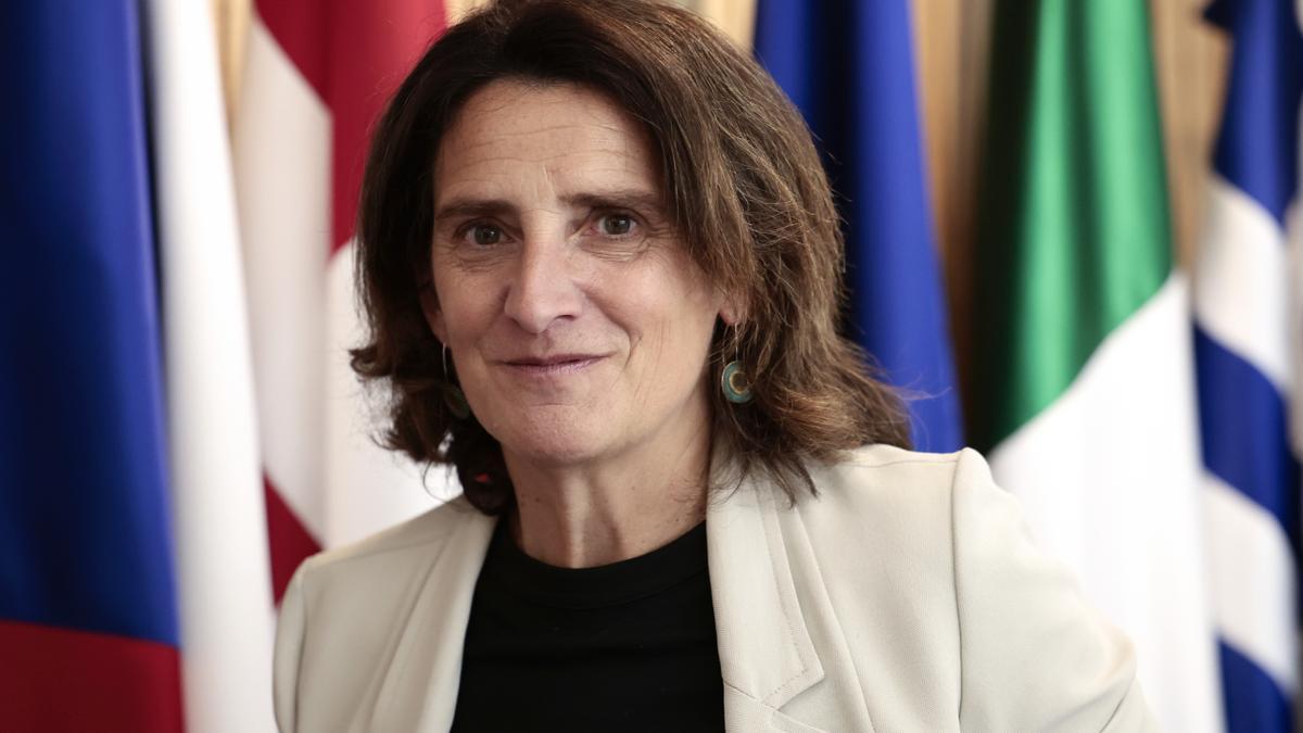 Ribera responde a una carta de Ayuso: «El coste de prolongar las centrales nucleares recae en los productores de energía»