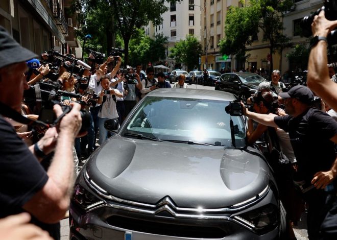 Un largo, cálido y horrible verano para el PSOE