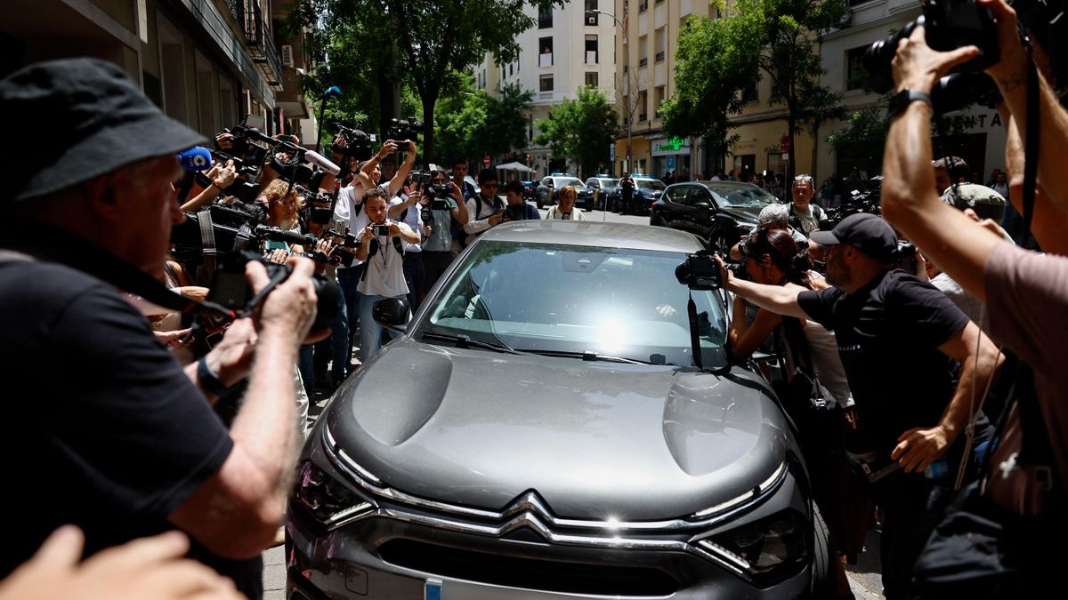 Un largo, cálido y horrible verano para el PSOE