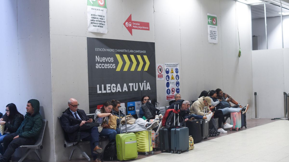 Los trenes de alta velocidad de la línea Madrid-Toledo/Andalucía reanudarán la marcha progresivamente tras resolverse la avería