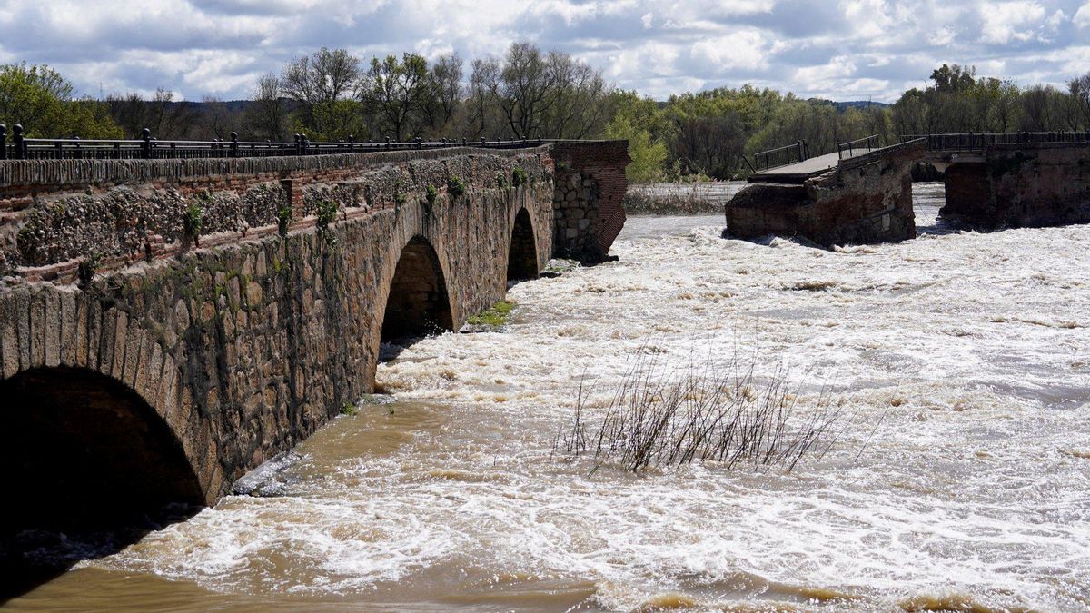 Tres meses de la caída del puente viejo de Talavera: a la espera de un presupuesto que permita recuperar «su esencia»