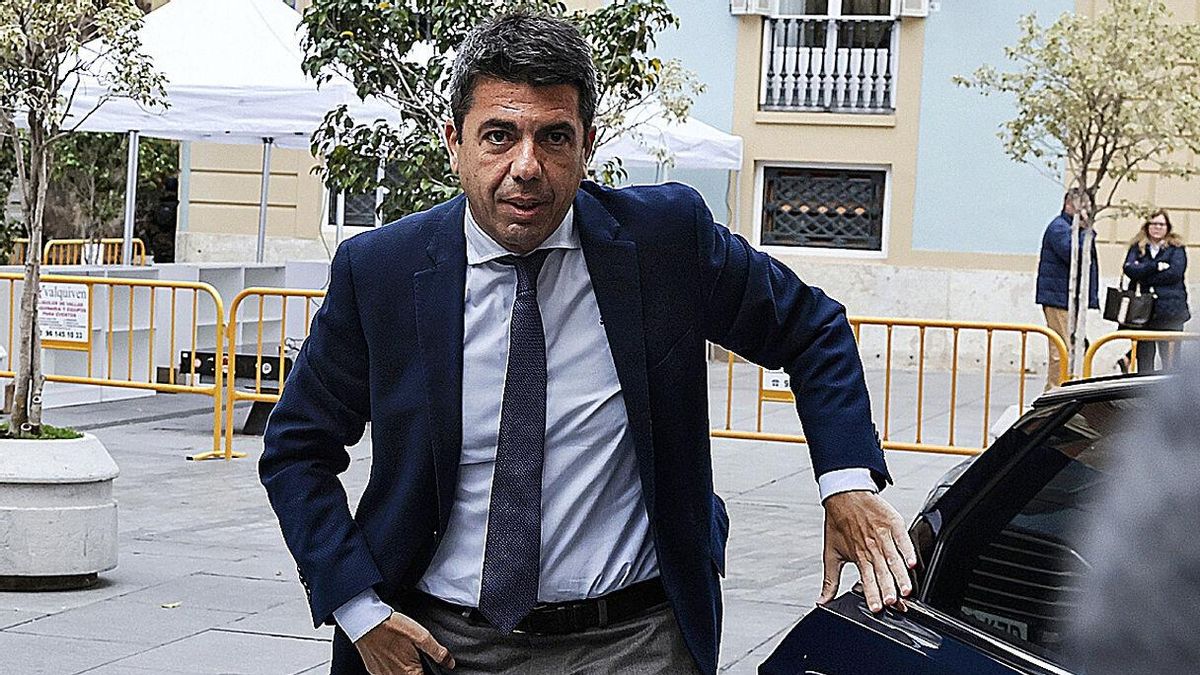 Nuevo frente incómodo para Mazón: el fiscal le ofrece personarse en la causa del audio de la Aemet que manipuló su equipo
