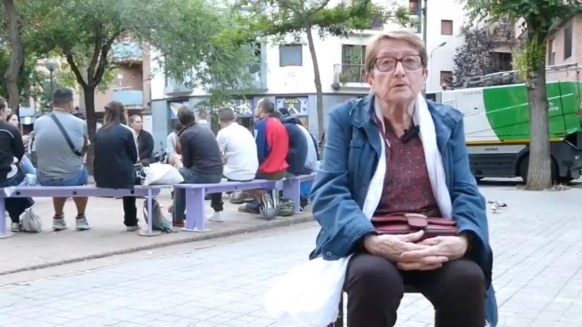 Desahuciada una mujer de 80 años del barrio de Sants de Barcelona a pesar de estar al corriente de pago
