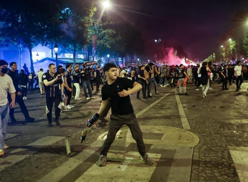 Dos muertos y más de 550 detenidos en las celebraciones de la Champions del PSG en Francia