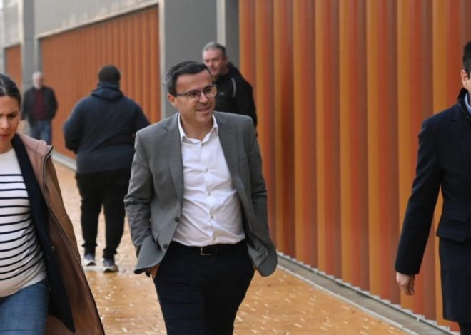 El TSJ extremeño critica el «apresurado» aforamiento de Gallardo y devuelve la causa del hermano de Sánchez a la jueza