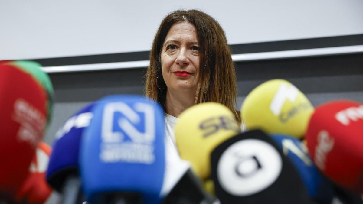 Leire Díez niega ser una emisaria del PSOE: «En ningún caso he trabajado en representación de nadie»