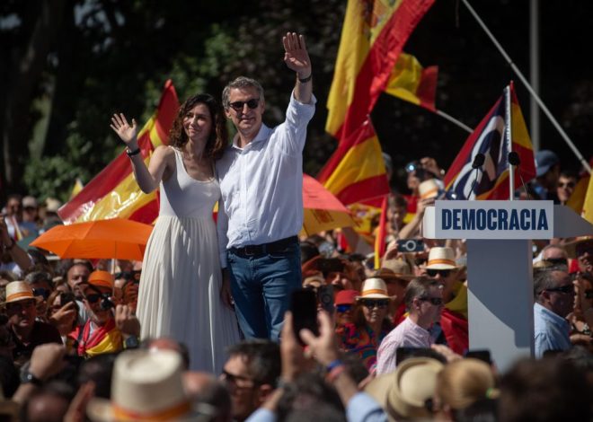 Ayuso renuncia a presentar enmiendas y asume que la elección del presidente del PP quede en manos de compromisarios