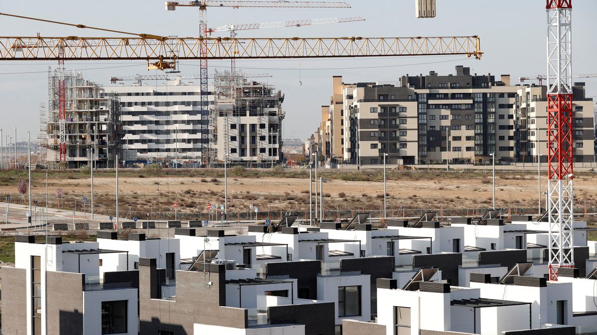 Sumar pedirá al Gobierno destinar el 1% del PIB a la vivienda