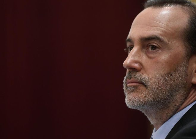 Le Senne se niega a dimitir y la izquierda activará «todos los mecanismos» para echarlo de la presidencia del Parlament