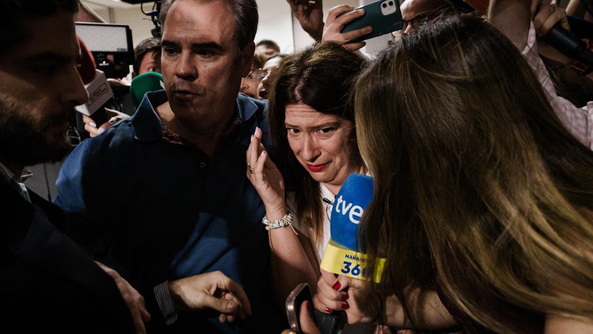 Leire Díez, Aldama y Dolset, estrellas del ‘reality’ de los satélites chungos de la política