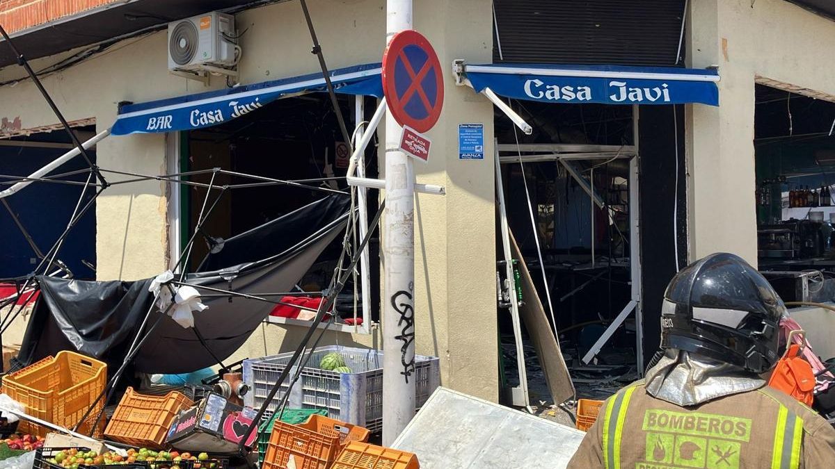 Al menos 13 heridos, dos muy graves, por la explosión en un bar en la pedanía murciana de Lo Pagán