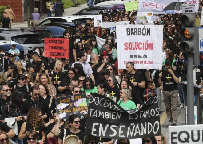 Un total de 70 directores y directoras de centros de educación pública dimiten en bloque en Asturias