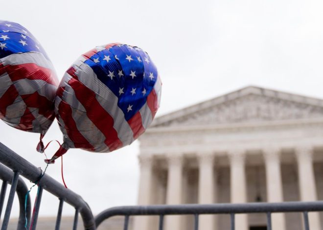La mayoría conservadora del Supremo avala parcialmente el veto de Trump a la nacionalidad por nacimiento de ‘sin papeles’