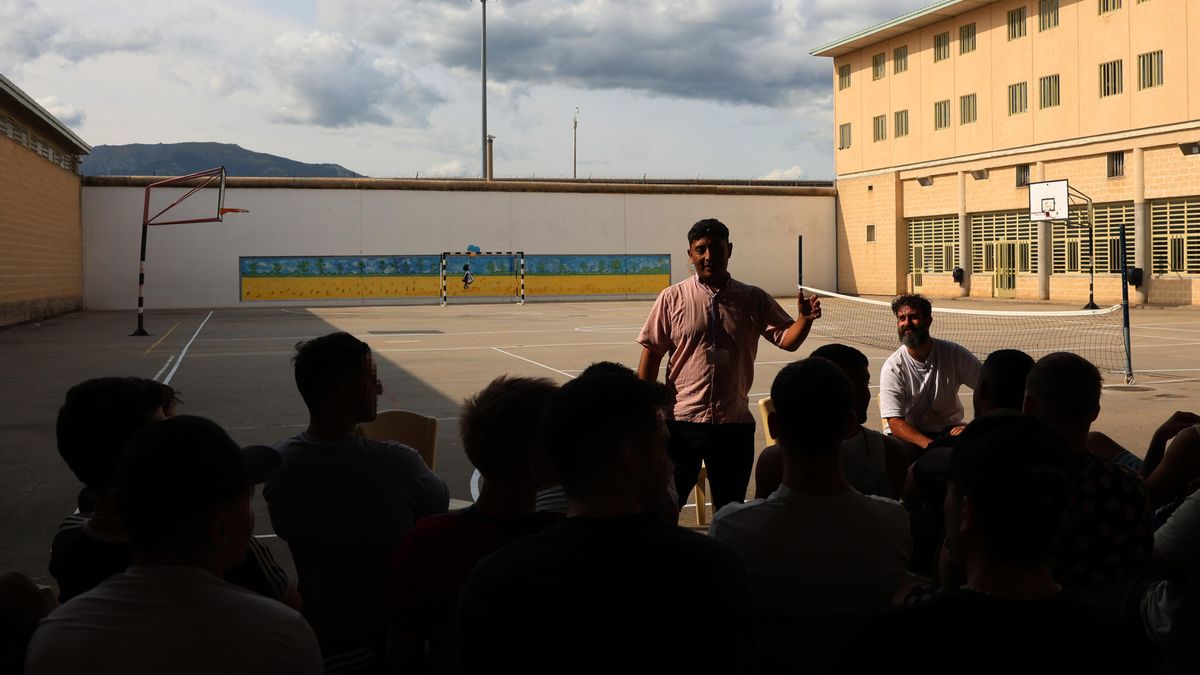 García Lorca entreabre una ventana a la literatura en prisión: «Un libro es libertad»