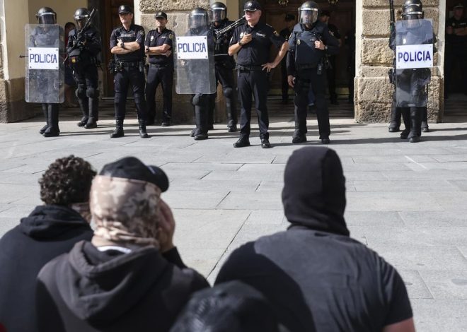 Las partes acercan posturas en el conflicto del metal en Cádiz y se citan a una reunión definitiva este domingo