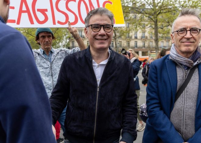Los socialistas franceses reeligen a Olivier Faure, defensor de la unidad de la izquierda pero crítico con Mélenchon
