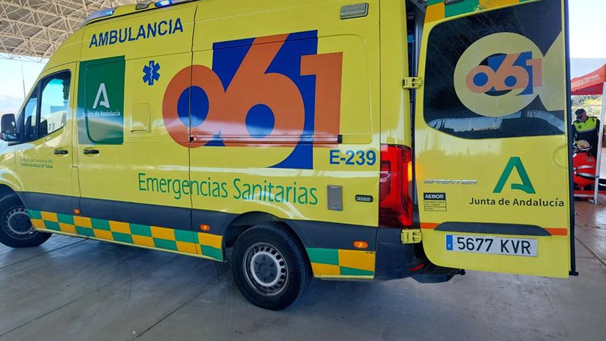 Un muerto al desplomarse la planta de una nave en construcción en un polígono de Sevilla