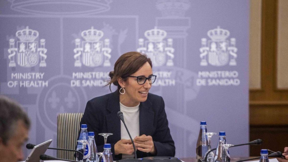Sanidad anuncia un plan para pagar los cuidados de los pacientes con ELA más avanzado hasta que se desarrolle la ley