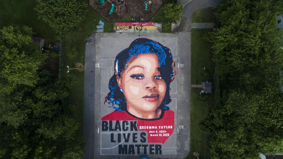 La jueza condena al ex policía del tiroteo a Breonna Taylor a tres años de prisión y rechaza la petición de un día de la Administración Trump