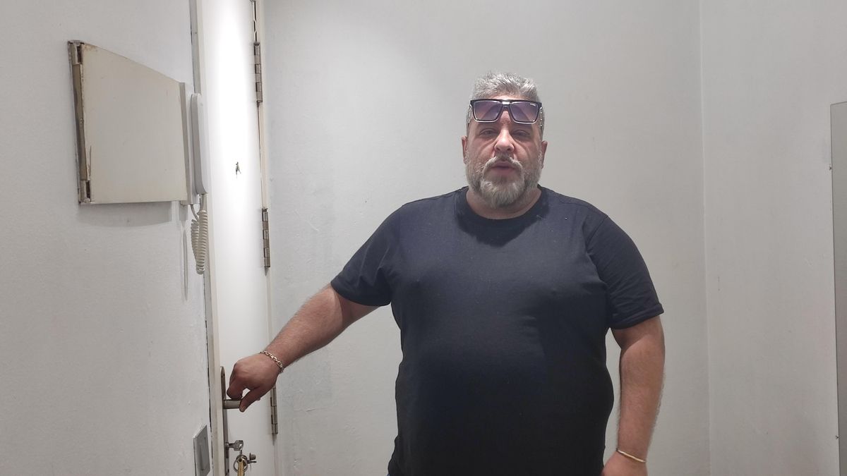Una familia de Lavapiés con tres menores evita ‘in extremis’ su desahucio de un piso protegido del Ayuntamiento de Madrid