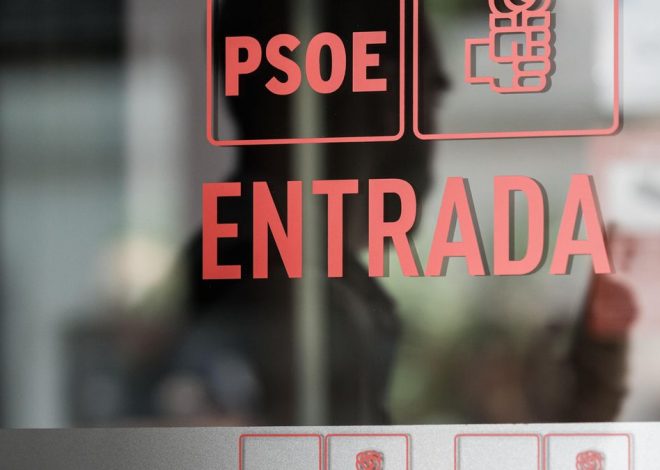 La nueva dirección del PSOE completa, tras la renuncia de Paco Salazar