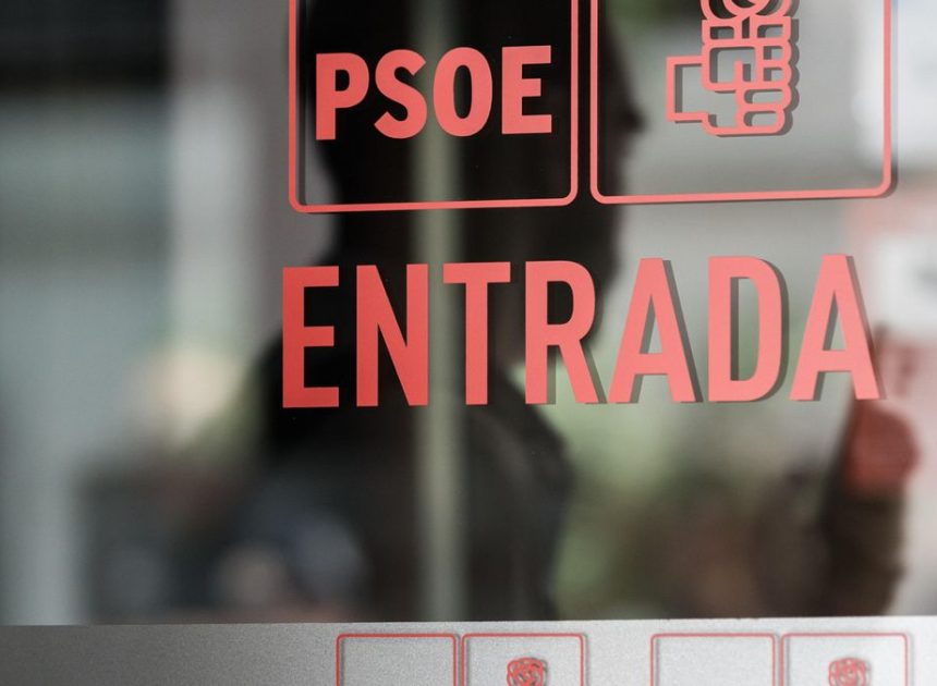 La nueva dirección del PSOE completa, tras la renuncia de Paco Salazar