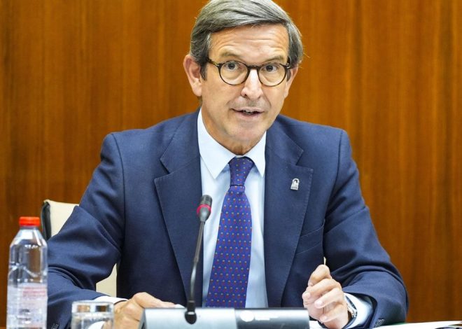 El PSOE denuncia al consejero andaluz de Industria ante la Oficina Antifraude por «omitir» ingresos de su anterior empresa
