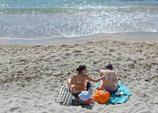 «Con crema se puede estar todo el día al sol» y otras ideas que dejar en el hotel antes de ir a la playa