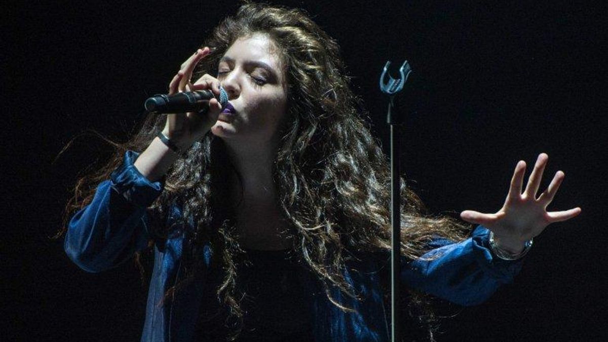 Planes culturales para resistir a la nostalgia con Lorde, Samantha Hudson y buenas películas