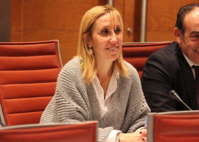 Piden la dimisión de una alcaldesa del PP en Mallorca por «amenazar» e insultar a un agente de la Policía Local