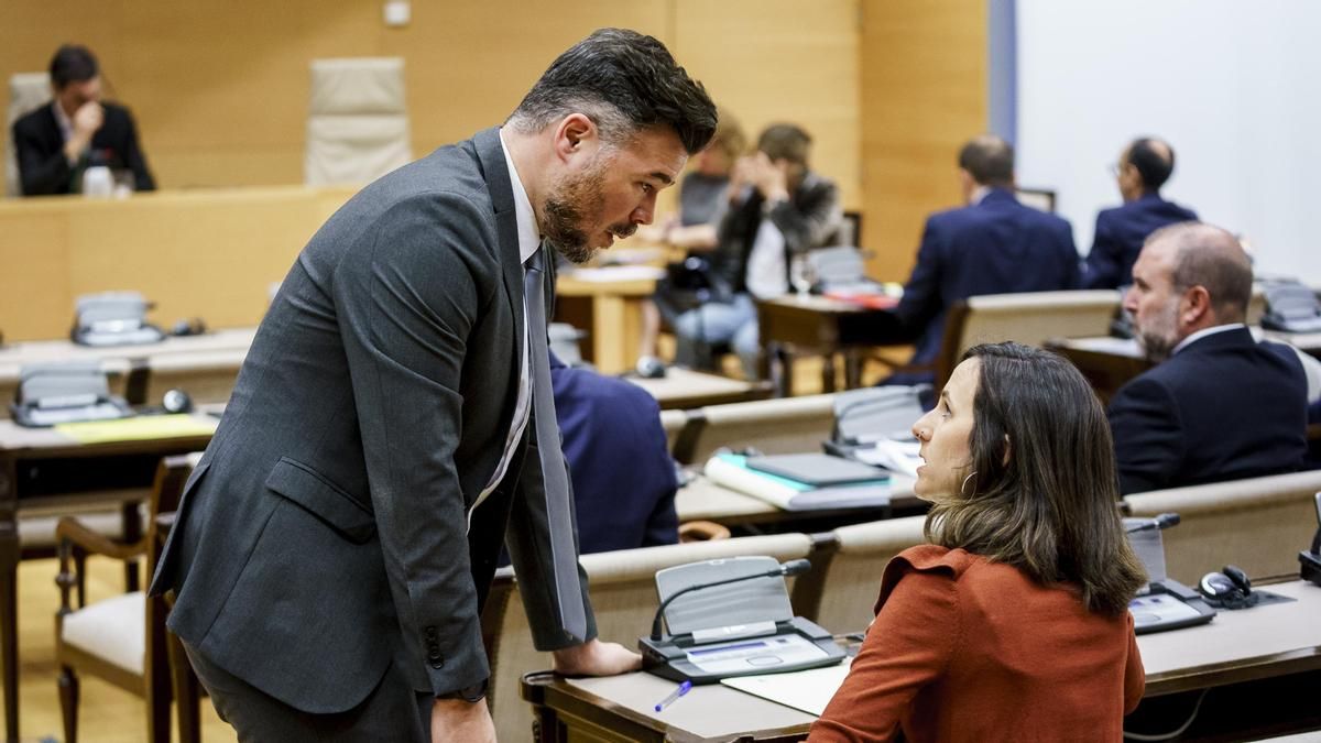 Podemos se enfrenta con ERC y aumenta su distancia con los socios del Gobierno