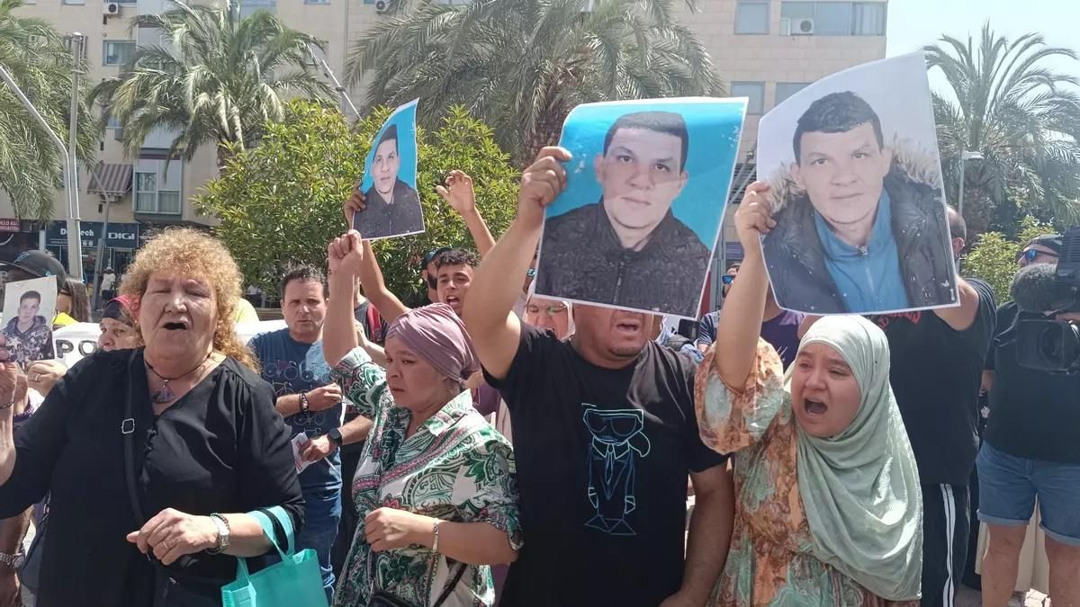 La Fiscalía pide prisión provisional para el policía municipal que asfixió a Abderrahim en Torrejón