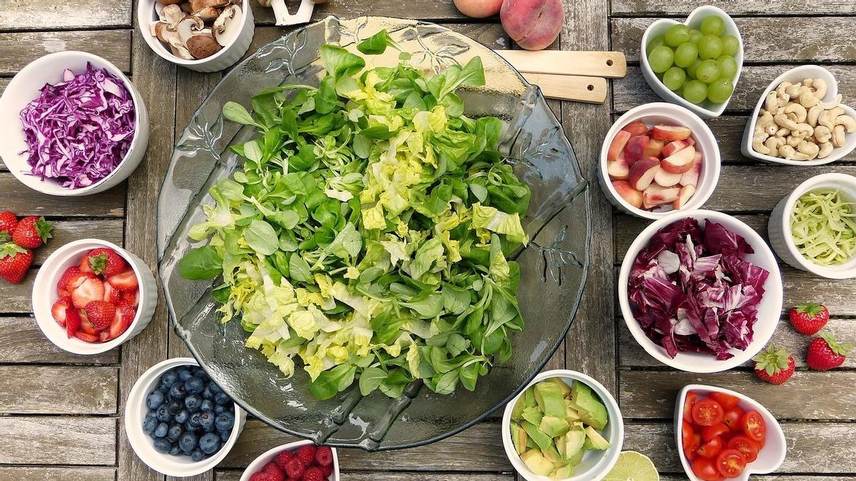 Cinco ensaladas de fruta muy refrescantes para combatir el calor del verano