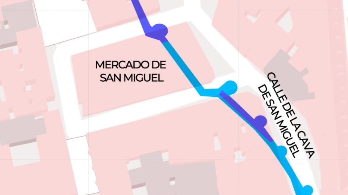 Las obras que tramita Almeida bajo un mercado histórico de Madrid afectan a la muralla árabe pero ignoran su presencia