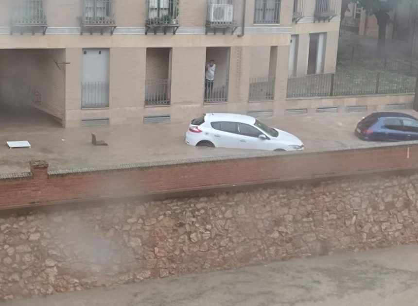 La dana descarga con fuerza en el oeste de Aragón e inunda las calles de Tarazona