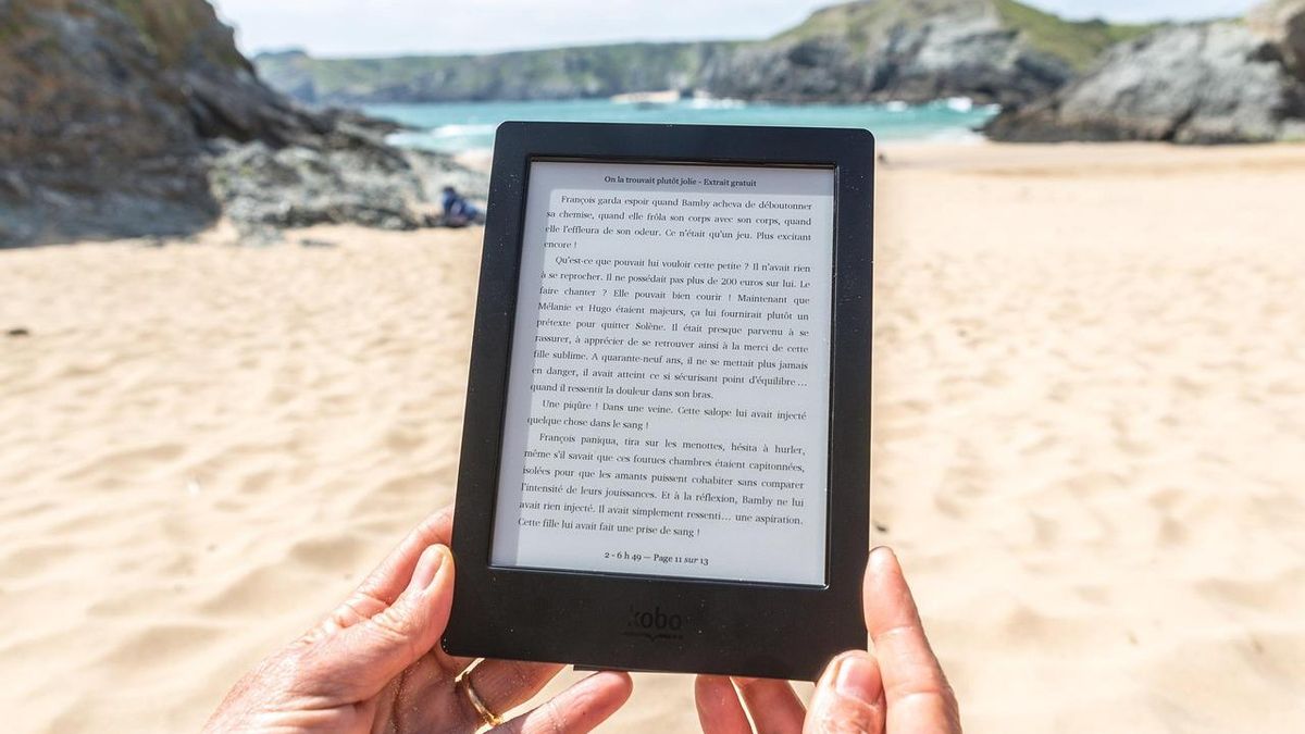 Libros electrónicos para leer en la playa: cómo elegirlos y cuidarlos para que no se estropeen