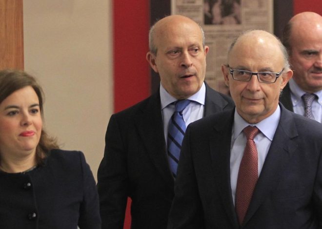 El enfado de Montoro al preguntarle en 2015 por Equipo Económico: «¿Cómo quiere que explique nada de una empresa donde no estoy?»