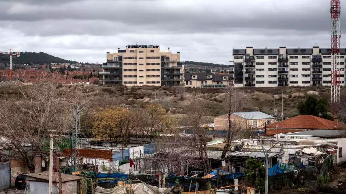 Juicio a dos altos cargos de Almeida y Ayuso por «prevaricar” con un derribo en Cañada Real: “Era mi casa y no avisaron»
