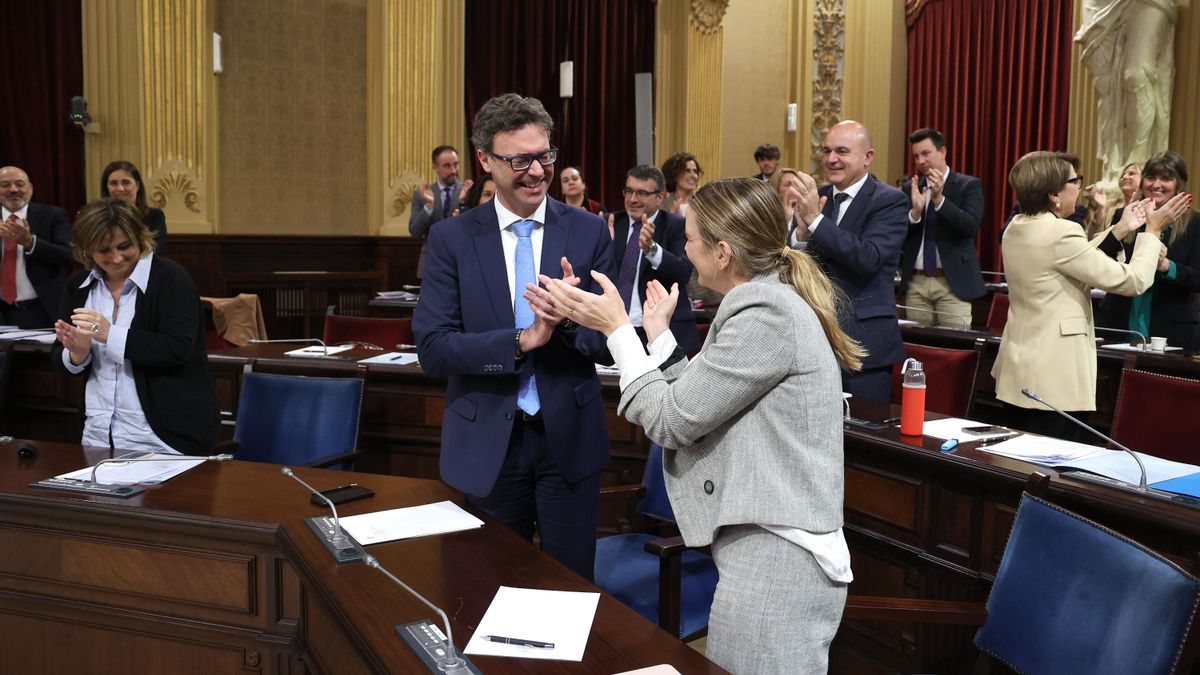 El Govern balear del PP salva sus presupuestos de 2025 y logra mantenerse a flote al dictado de la agenda de Vox
