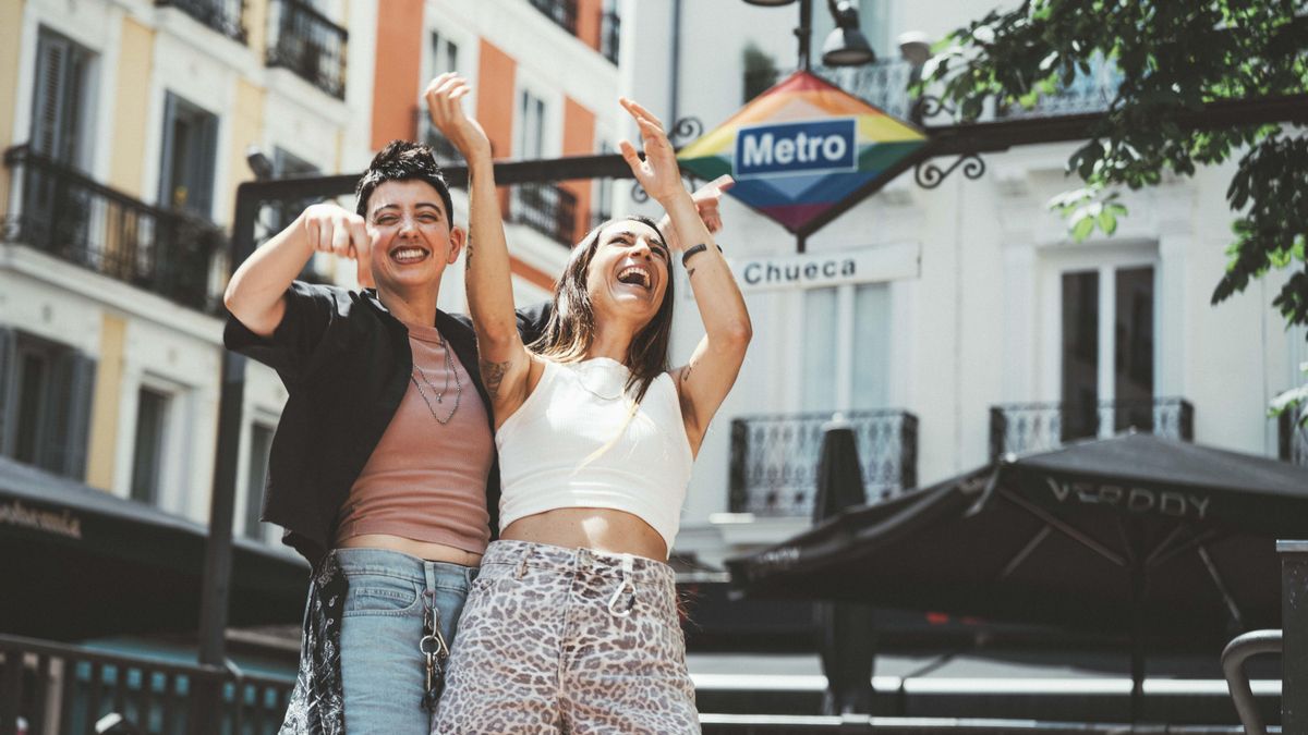 «No ha conocido a un macho»: las reacciones a la canción ‘Bollera’ que mezclan machismo y homofobia