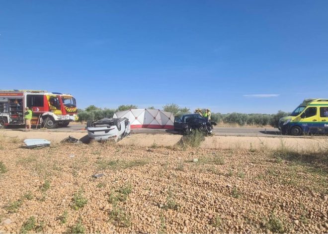 Cinco muertos y cuatro heridos tras chocar dos vehículos en una carretera de Cuenca
