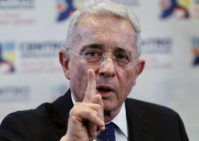 La Justicia colombiana condena al expresidente Álvaro Uribe