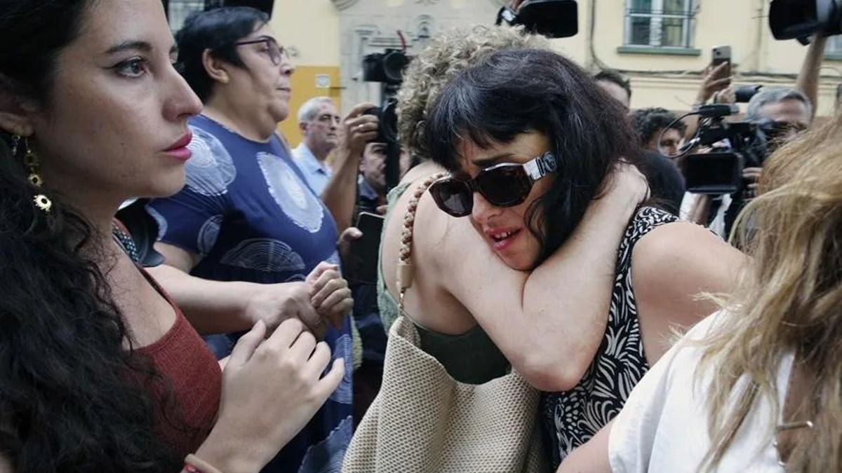 Un informe de la psicóloga del hijo de Juana Rivas describe la presión a la que se sometió al niño para irse con su padre