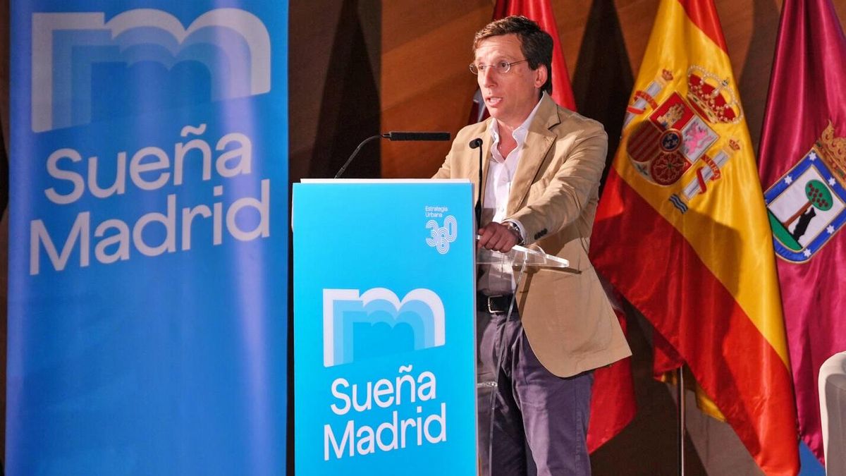 Urbanistas contra un «precario» concurso de ideas lanzado por Almeida: «Si repartes cacahuetes, vas a tener monos»