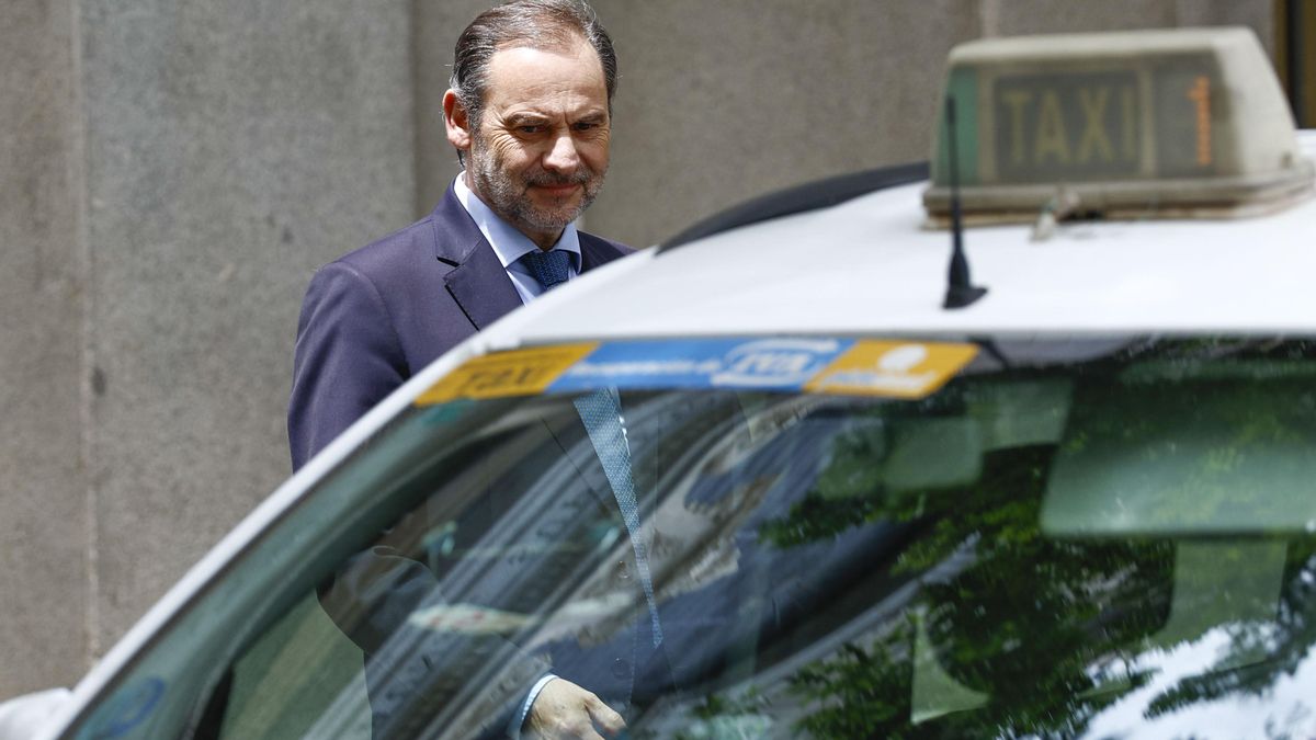 El PSOE informa al Supremo del sueldo y las donaciones de Ábalos y añade que están declarados a Hacienda