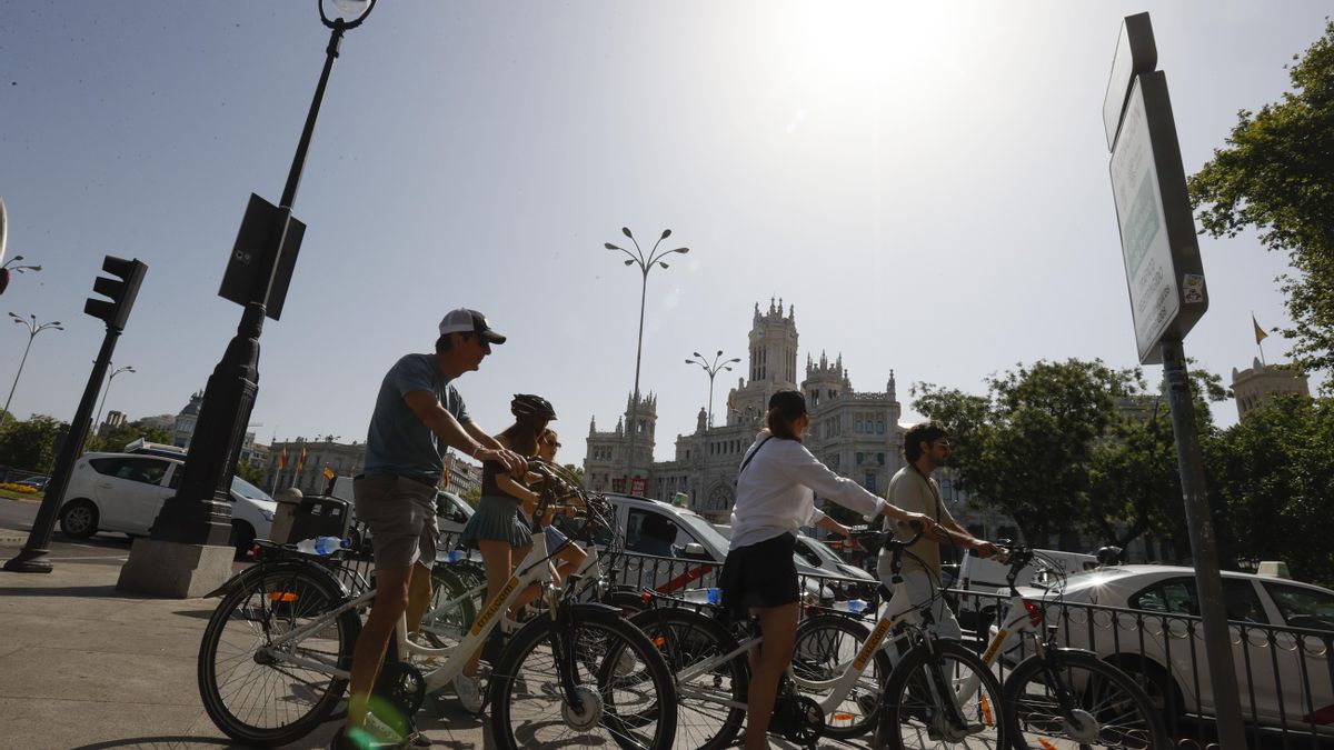 Aemet mantiene el aviso amarillo en Madrid por altas temperaturas, pero también por tormenta
