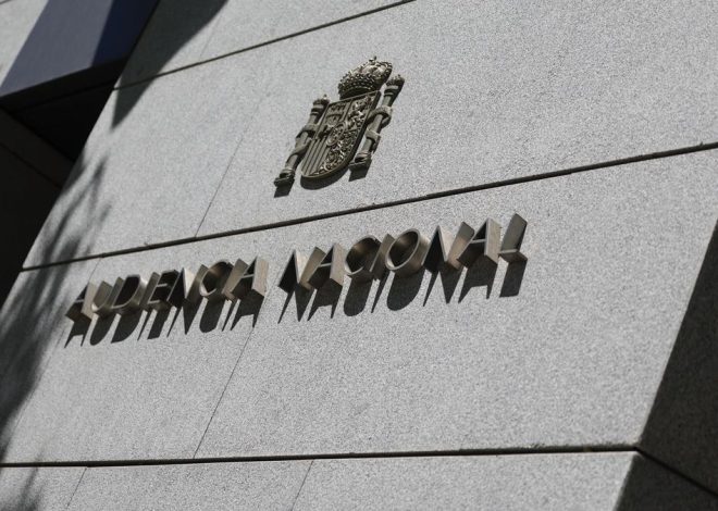 En libertad los dos jóvenes detenidos por los ciberataques contra Sánchez, ministros, políticos y periodistas