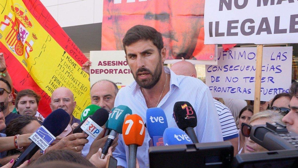 PSOE y Podemos llevan a la Fiscalía al líder de Vox en Murcia, Antelo, por delito de odio tras sus mensajes sobre Torre Pacheco