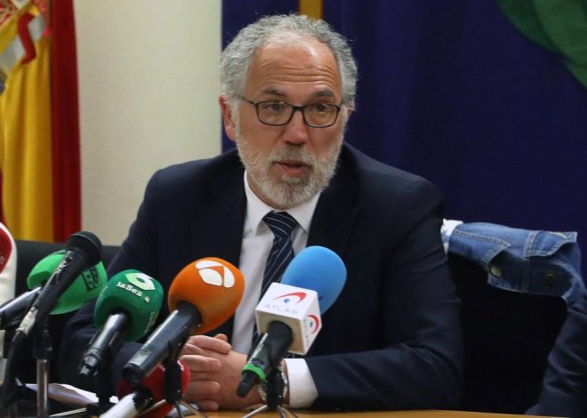 El antiguo decano de los juzgados de Madrid Antonio Viejo se hará cargo de la instrucción del caso de la pareja de Ayuso